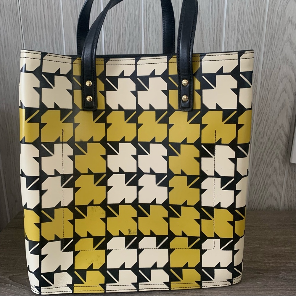 Orla Kiely Sycamore Leaf Printed Willow Tote Bag Leather Mustard Yellow - Picture 6 of 11